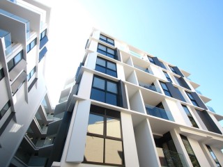 Sensational Two Bedroom Apartment in Heart of Kingston