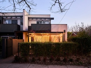 Fully Furnished Townhouse Living in the Heart of Dickson